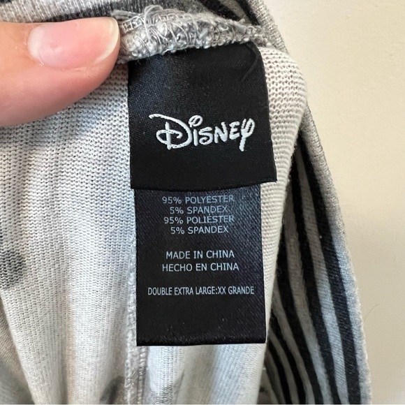 Disney Mickey Mouse Gray & Black Pajama Set Long Sleeve Top & Pants Set - Picture 7 of 7